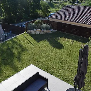 Villa La Kalicia, Pierrelongue